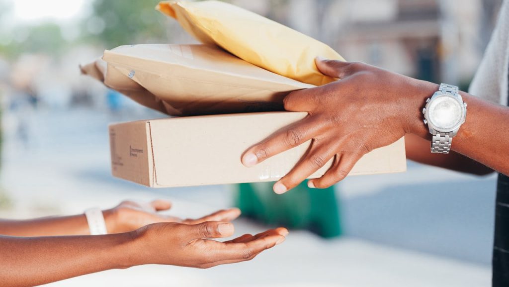 Comment faire du dropshipping : guide complet 2026