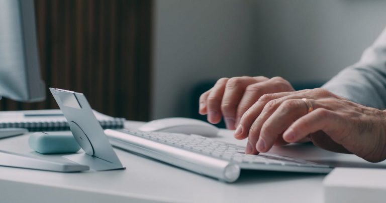 Que faire après un BTS SIO ? Débouchés et poursuites d'études